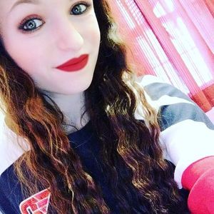 Meet your Posher, Shelly